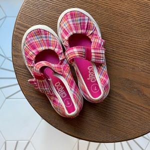 Pink plaid sneakers. Excellent condition